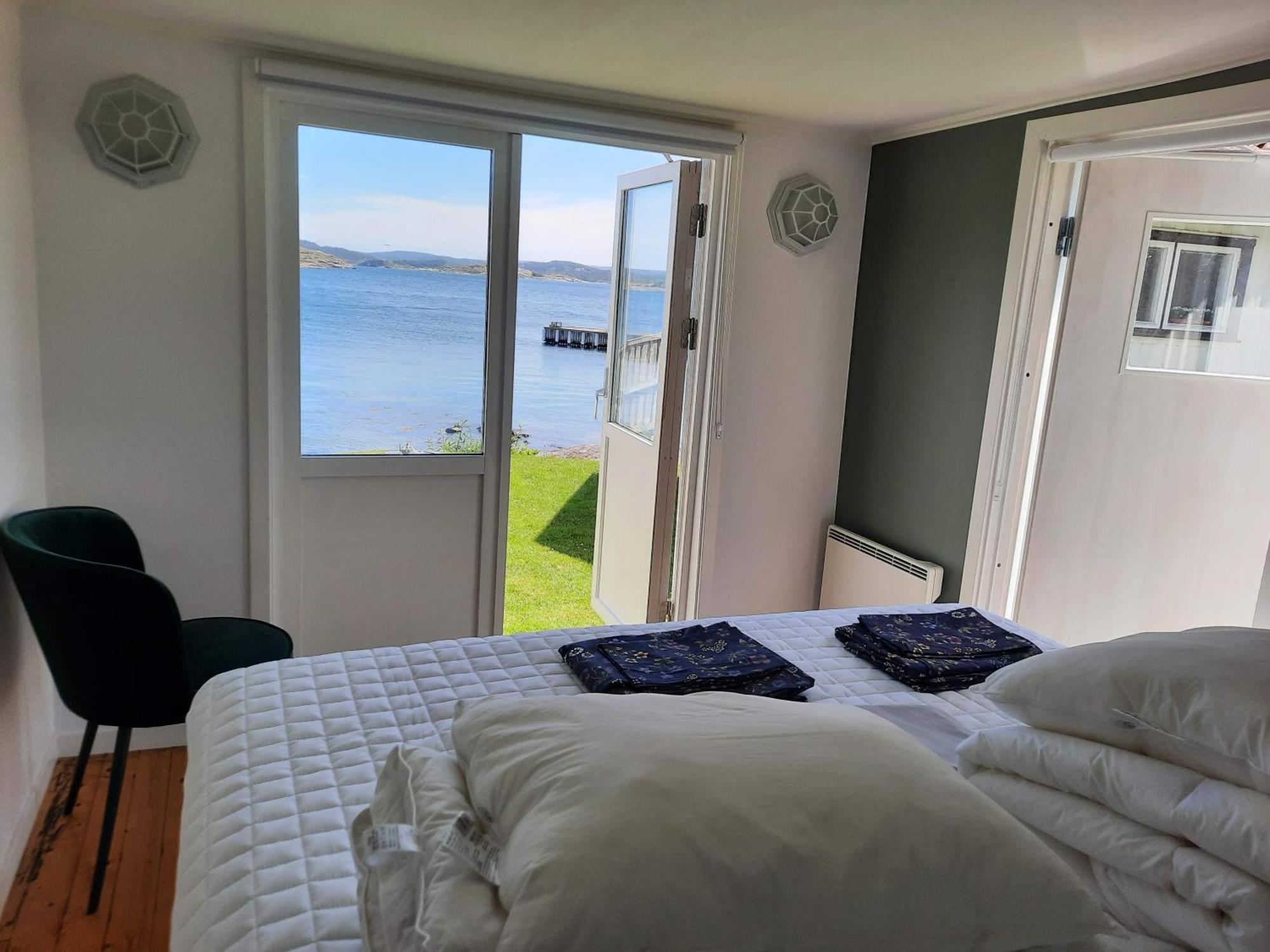 Cabin At The Sea Close To Public Beach With A Jumpingtower Hoviksnas Екстериор снимка